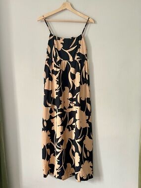 A New Day Black and Tan Floral Tie Back Dress NWT